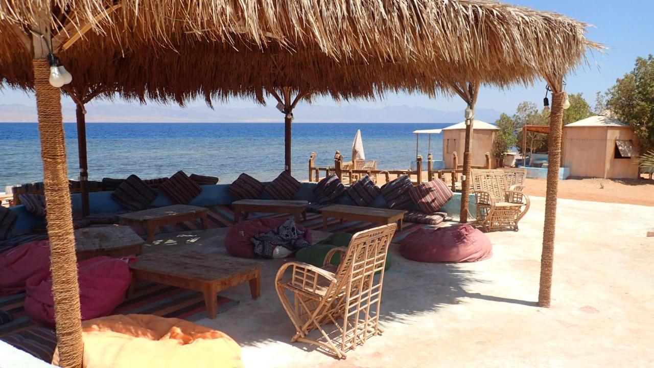 Bedouin Star Hotell Taba Exteriör bild