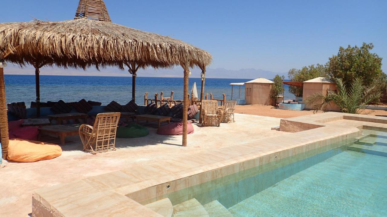 Bedouin Star Hotell Taba Exteriör bild