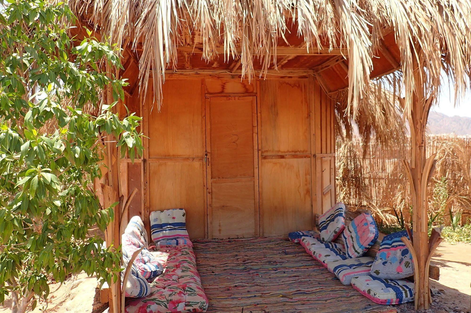 Bedouin Star Hotell Taba Exteriör bild