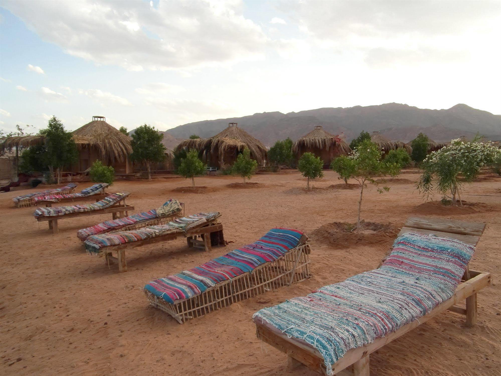 Bedouin Star Hotell Taba Exteriör bild
