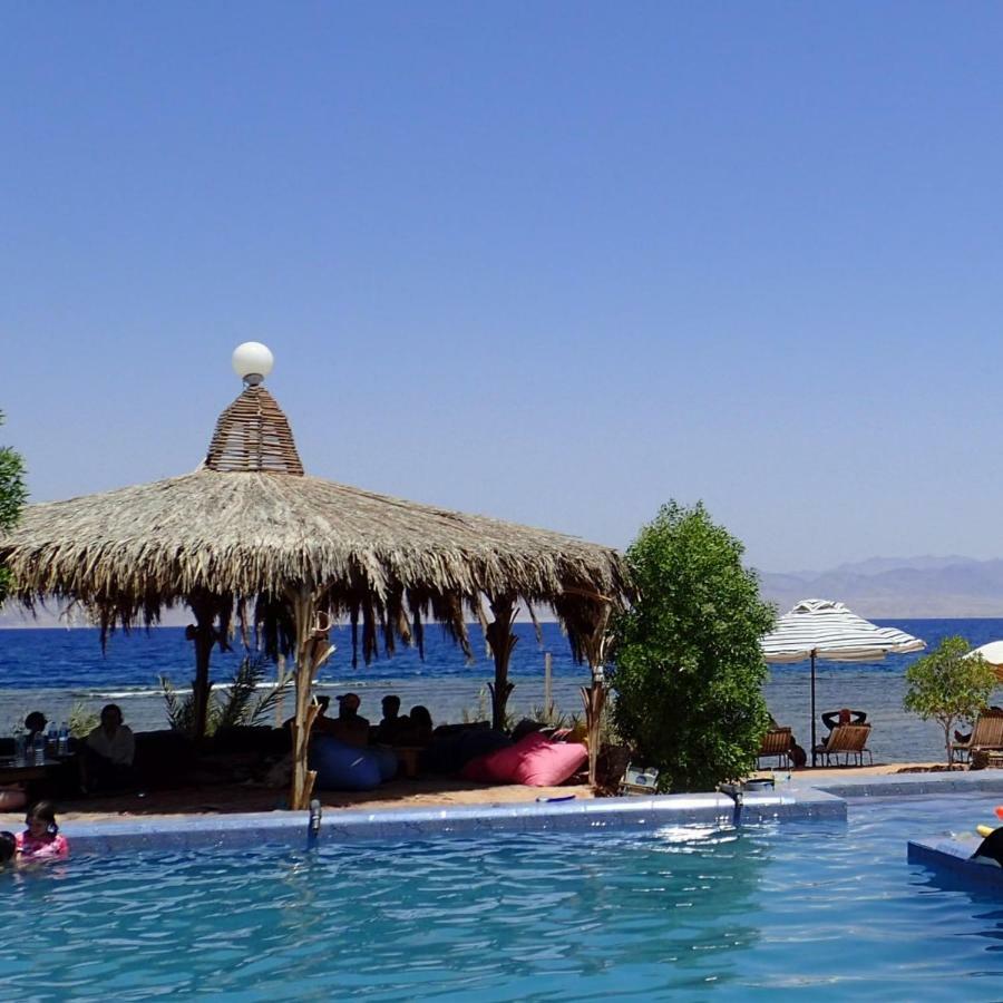 Bedouin Star Hotell Taba Exteriör bild
