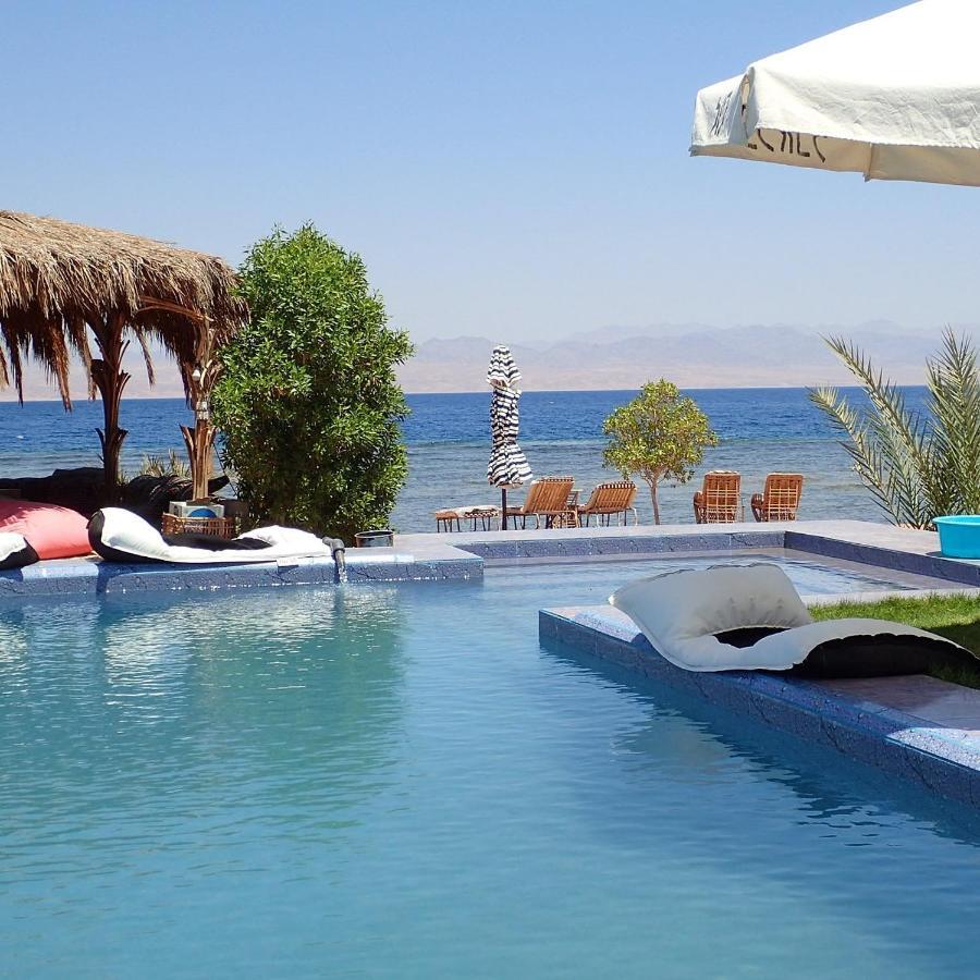 Bedouin Star Hotell Taba Exteriör bild